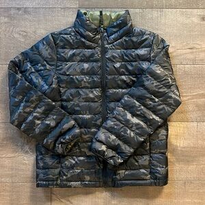 Uniqlo boys puffy jacket size 9-10